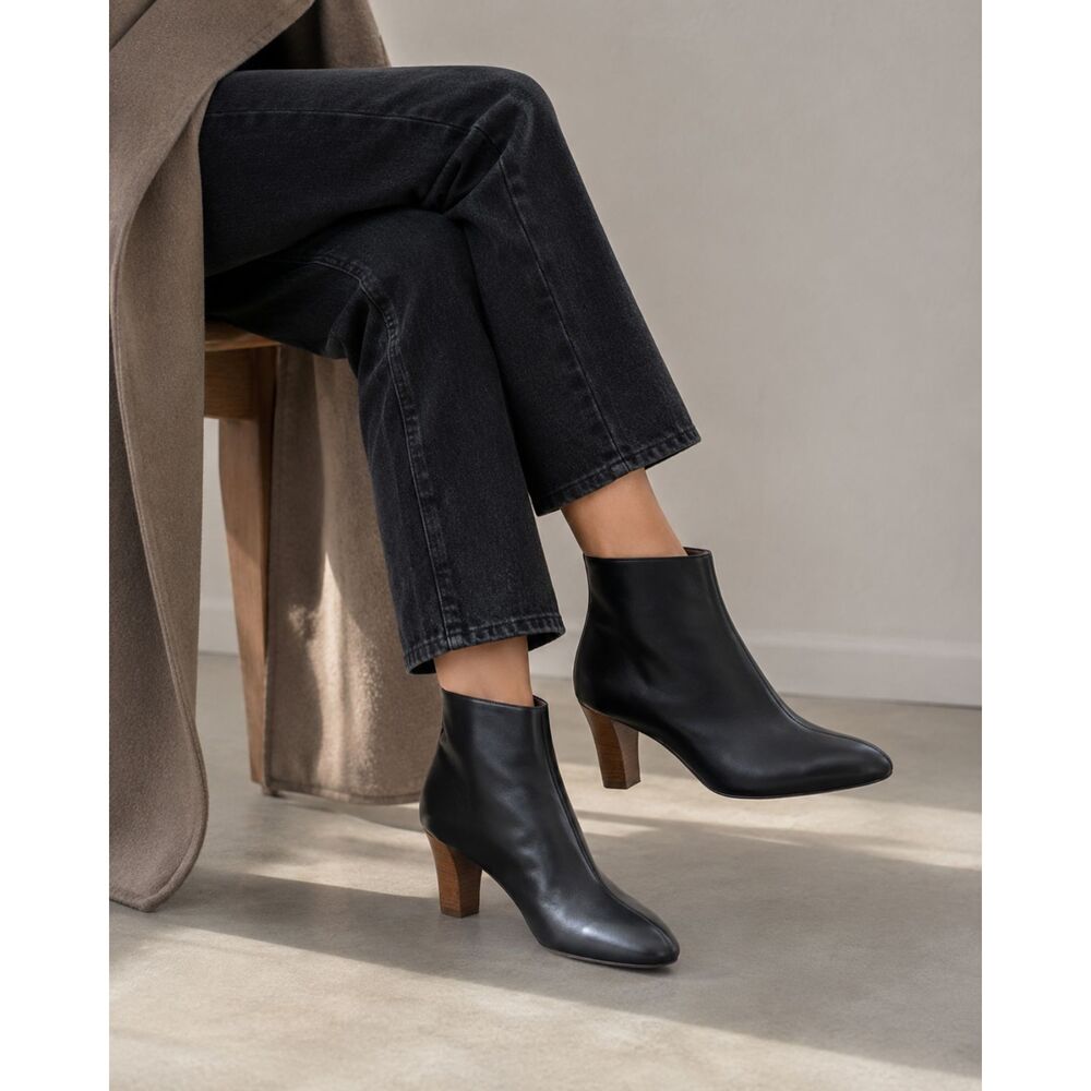 Ankle Boots Minimalist Quiet Luxury Office Capsule French Girl Booties Leather